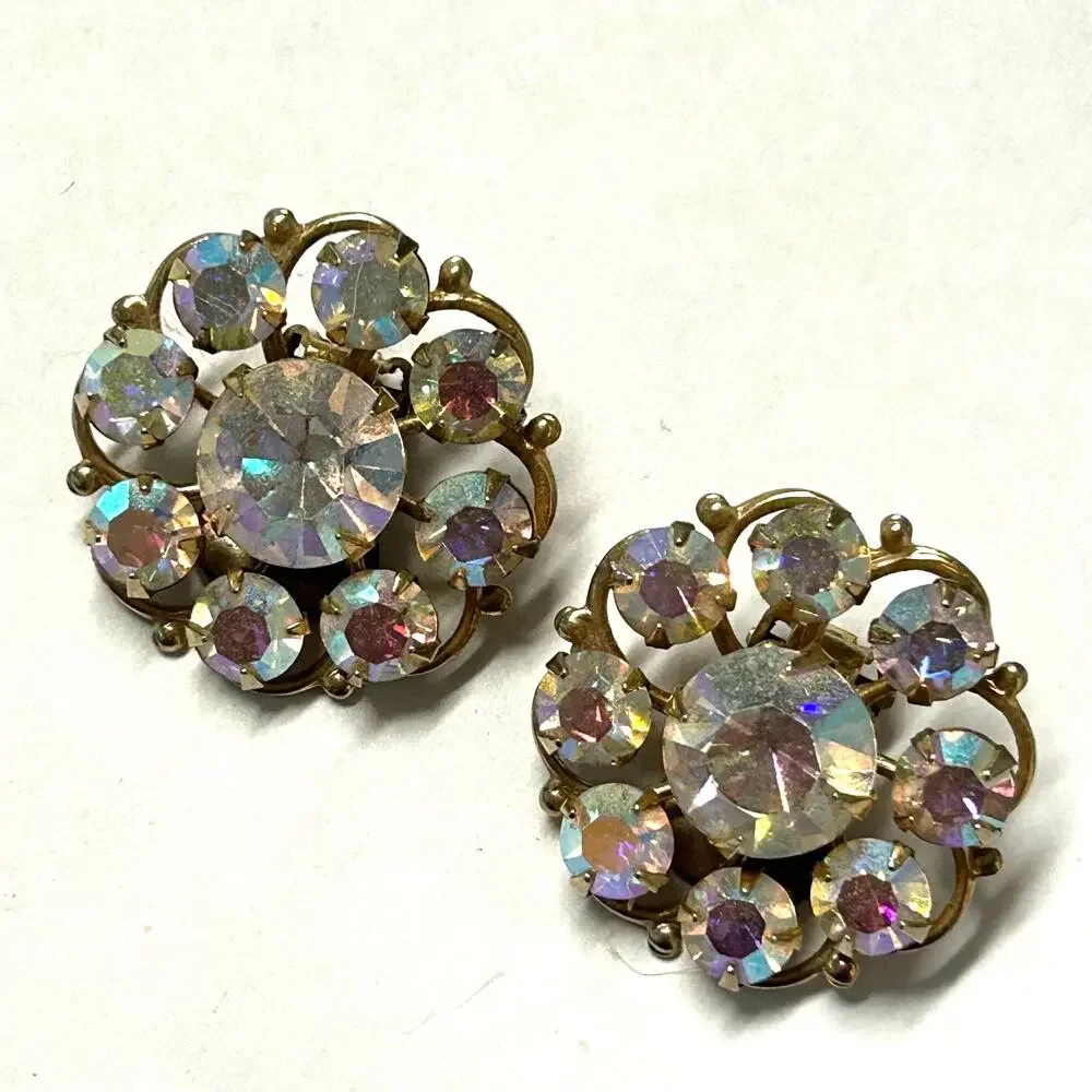 Weiss Vintage MCM Clear Aurora Borealis Rhinestone Clip‎ On Earrings